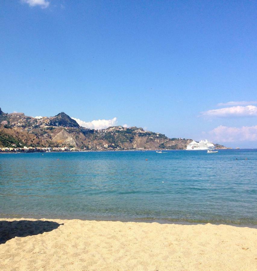 Casa Maccers Leilighet Giardini Naxos Eksteriør bilde