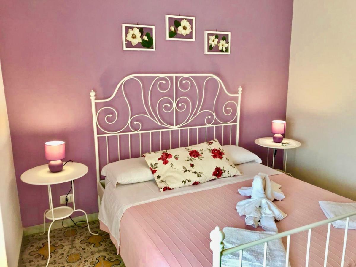 Casa Maccers Leilighet Giardini Naxos Eksteriør bilde