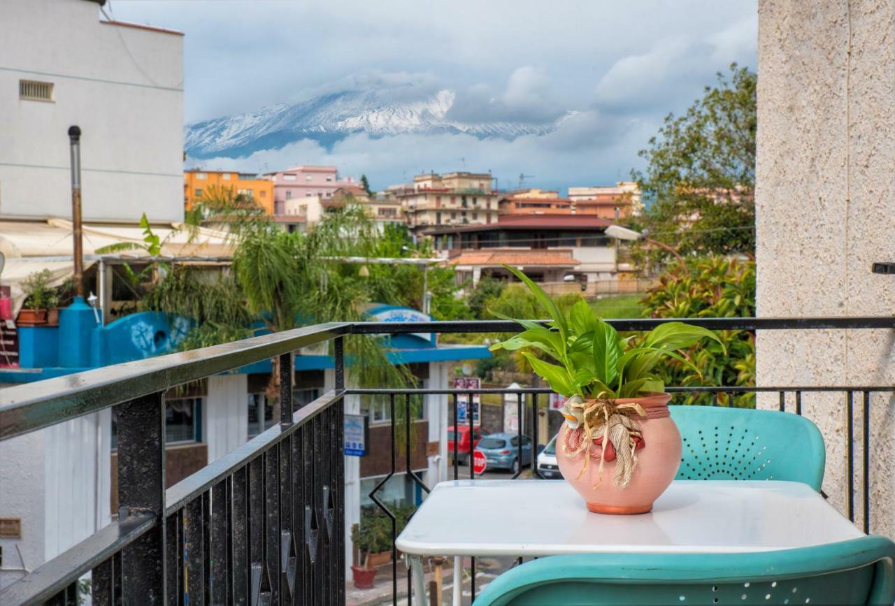 Casa Maccers Leilighet Giardini Naxos Eksteriør bilde