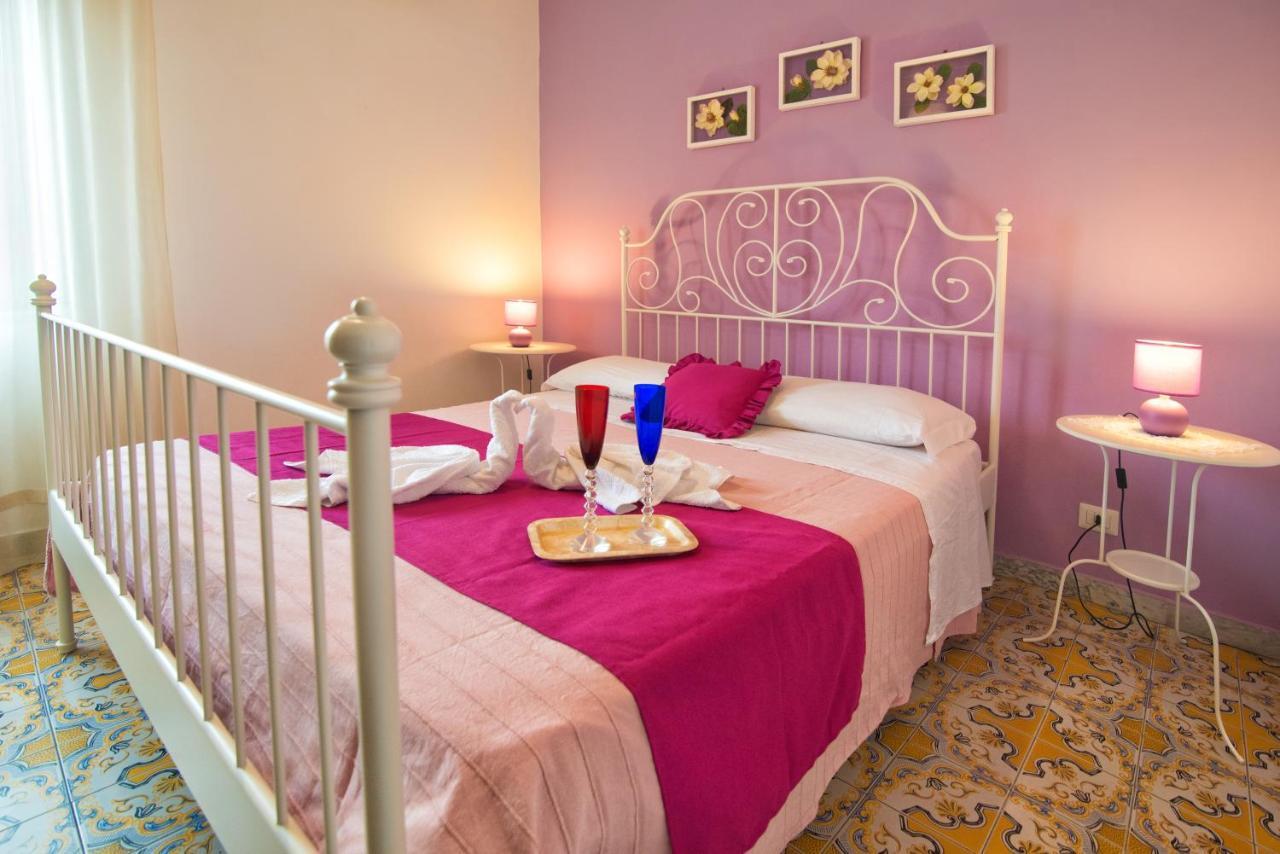 Casa Maccers Leilighet Giardini Naxos Eksteriør bilde