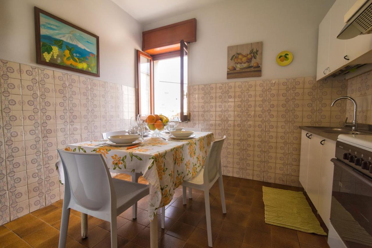 Casa Maccers Leilighet Giardini Naxos Eksteriør bilde